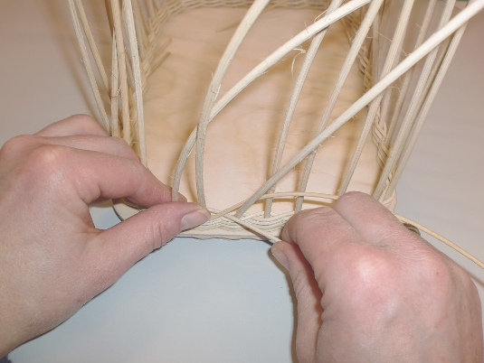 Fachgebiet Orthopädie in der Praxis für Ergotherapie Görden Korbflechten